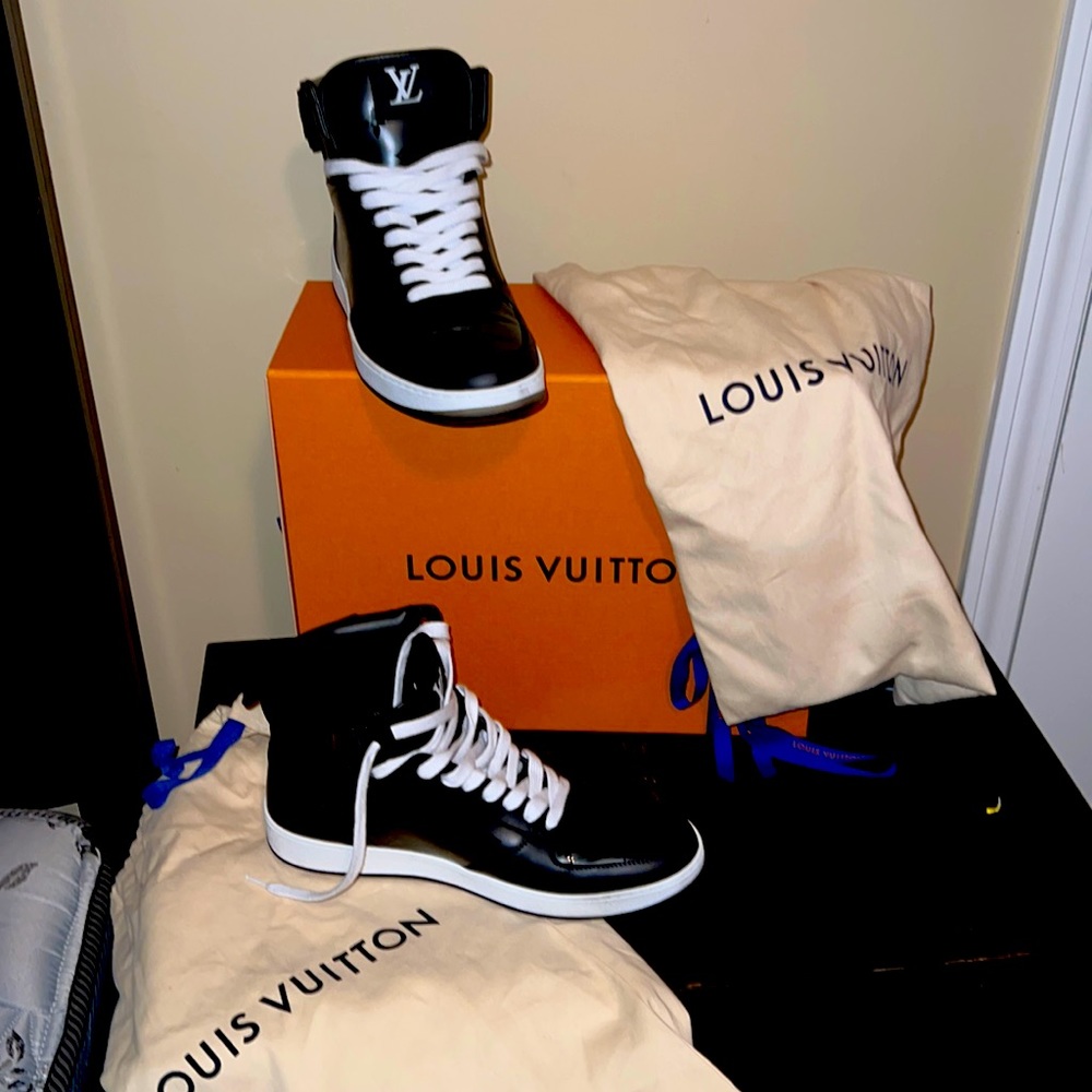1A9J56
RIVOLI SNEAKER BOOT Limited Editions!!!